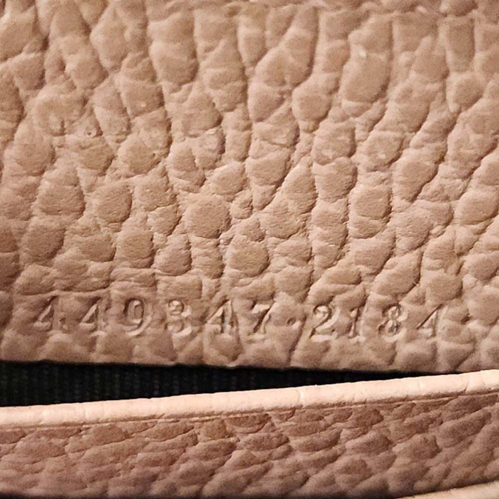 Gucci Leather Zippy Wallet - Picture 8 of 10